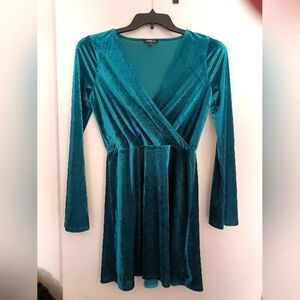 Express Women’s Dress S/P Faux Wrap Stretch V-Neck Romantic Whimsigoth